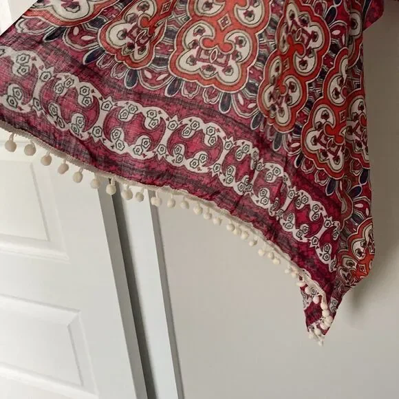 Pompom Paisley Printed Triangle Scarf Shawl - Picture 5 of 5